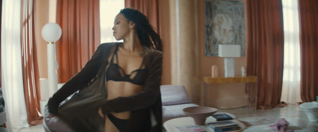 FKA Twigs sexy – The Crow (2024)