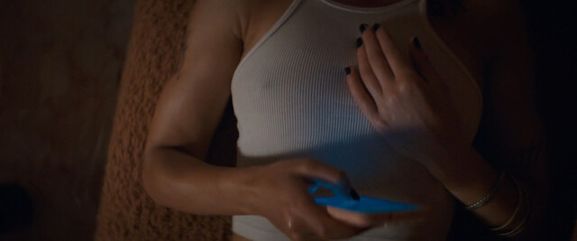 FKA Twigs sexy – The Crow (2024)