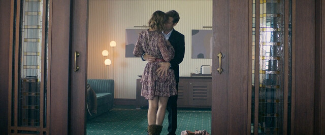 Sienna Guillory sexy – Strangers (2024)