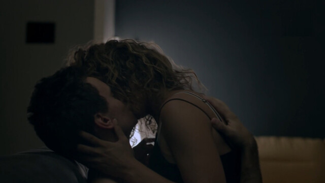 Géraldine Lapalus sexy – The Legend (La légende) (2018)