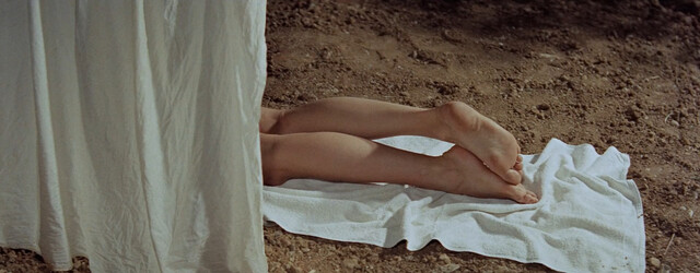 Brigitte Bardot sexy – And God Created Woman ((Et Dieu... créa la femme) (1956)