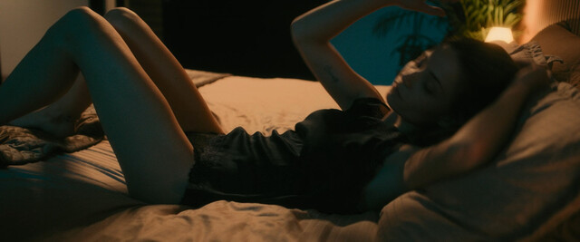 Lena Meckel nude – Un/Dressed (2024)