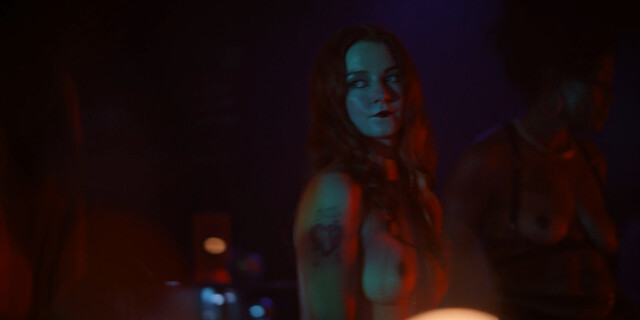 Makayla Patton nude – American Sports Story s01e01-02 (2024)