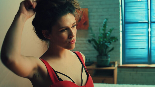 Yekaterina Domashenko sexy – Special correspondents (Spetskory) s01e02 (2024)