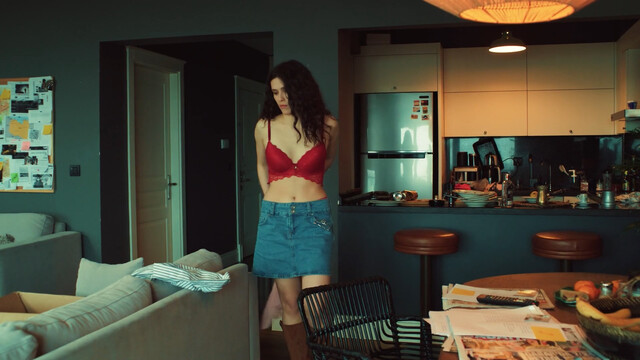 Yekaterina Domashenko sexy – Special correspondents (Spetskory) s01e02 (2024)