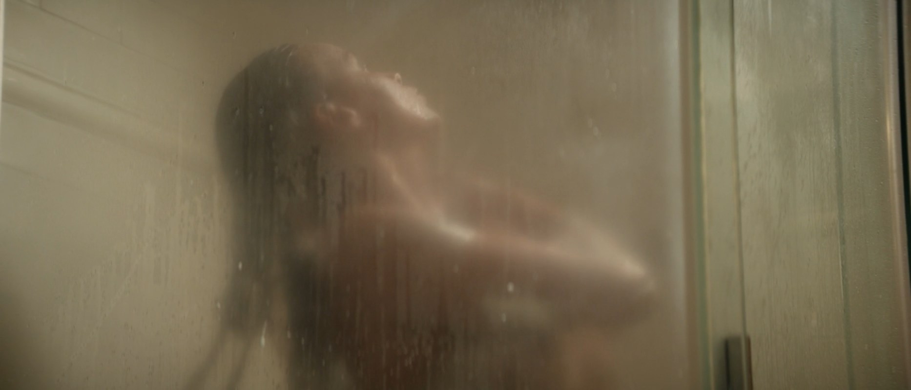 Géraldine Lapalus nude – Jeff Panacloc À la poursuite de Jean-Marc (2023)