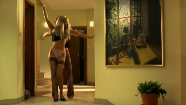 Anna Brusewicz nude – Haker (2002)