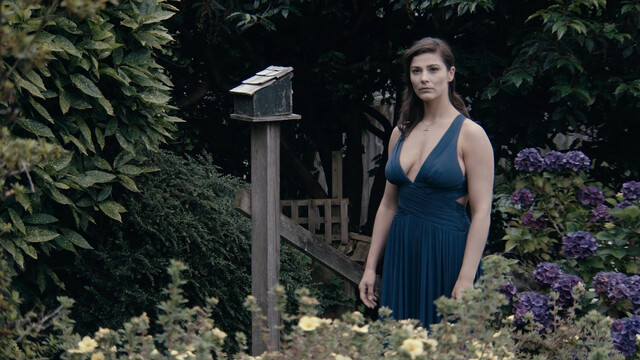 Elysia Rotaru sexy – Genesis Code (2020)