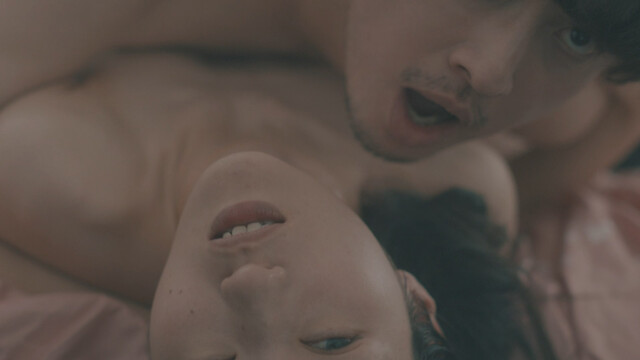 Miori Oda nude – The Love of a Brute (Hitodenashi no koi) (2022)