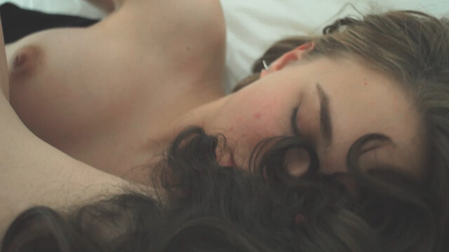 Frederikke Dahl Hansen nude – ZMIJA (2017)