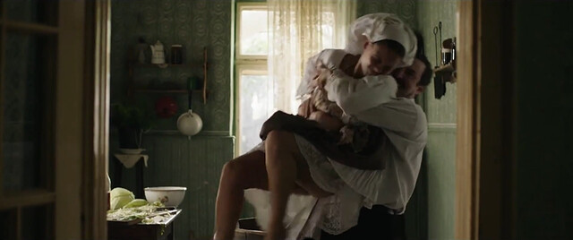 Luna Pilic nude – Holy Family (Sveta Obitelj) (2023)