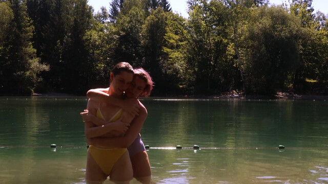 Elena Wolff nude, Julia Windischbauer nude, Melanie Sidhu nude - Para: dies (2022)