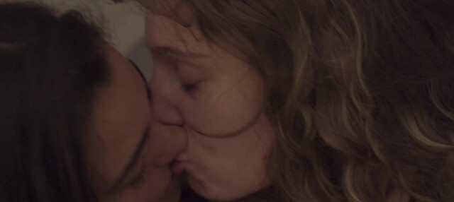 Elena Wolff nude, Julia Windischbauer nude, Melanie Sidhu nude - Para: dies (2022)