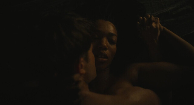 Naomi Ackie sexy - Michey 17 (2025)