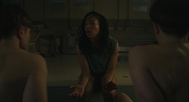 Naomi Ackie sexy - Michey 17 (2025)