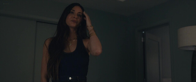 Olivia Munn sexy - Your Friends & Neighbors s01e05 (2025)