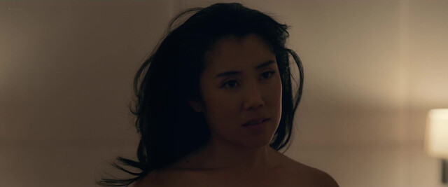 Olivia Munn sexy, Eunice Bae sexy - Your Friends and Neighbors s01e04 (2025)