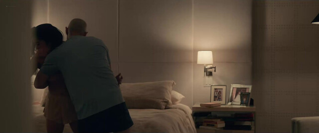 Olivia Munn sexy, Eunice Bae sexy - Your Friends and Neighbors s01e04 (2025)