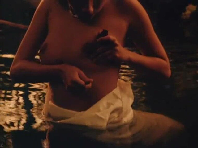 Sinolicka Trpkova nude - Time of the Gypsies (1988)