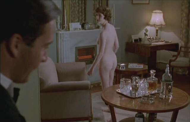 Claire Skinner nude - A Dance to the Music of Time s01e01 (1997)