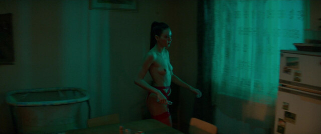 Vanda Chaloupkova nude - One Night (Jedna noc) (2024)
