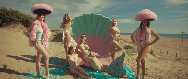 Lidija Kordić nude, Denise Capezza nude, Tesa Litvan nude, Beatrice Puccilli nude - Diva Futura (2024)