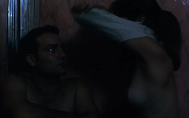 Sílvia Águila nude - Amor Vertical (1997)