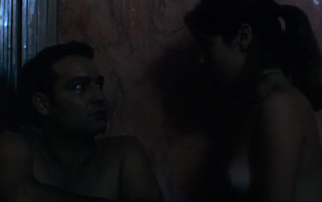 Sílvia Águila nude - Amor Vertical (1997)