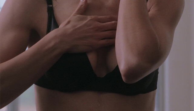 Starr Andreeff sexy - Amityville Dollhouse (1996)