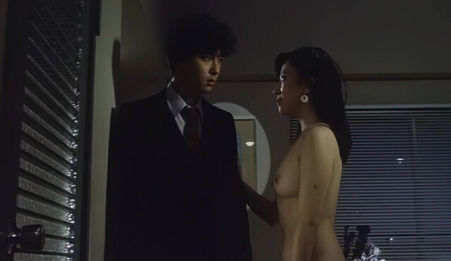 Rei Akasaka nude – Office Love: sanctuary at noon (1985)