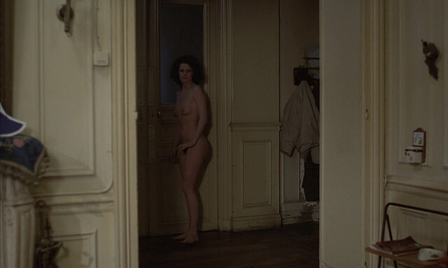 Anne Jousset nude - Les héros n'ont pas froid aux oreilles (1979)