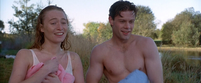 Victoria Smurfit nude – The Run of the Country (1995)