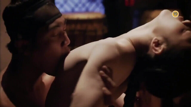 Min Ji-hyun nude - Bang Ja Chronicles (2011)