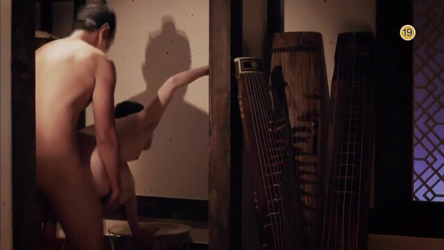 Min Ji-hyun nude - Bang Ja Chronicles (2011)