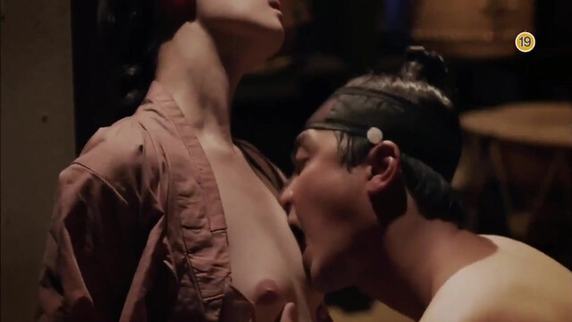 Min Ji-hyun nude - Bang Ja Chronicles (2011)