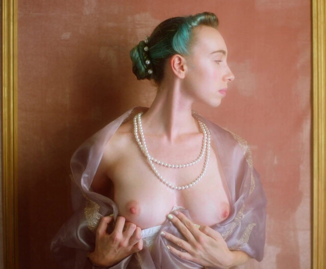 Violeta Rodriguez nude, Yolanda Sey nude - La Revolución de las Musas (2024)