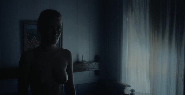 Berta Andrea Snædal nude - Fanga (2023)