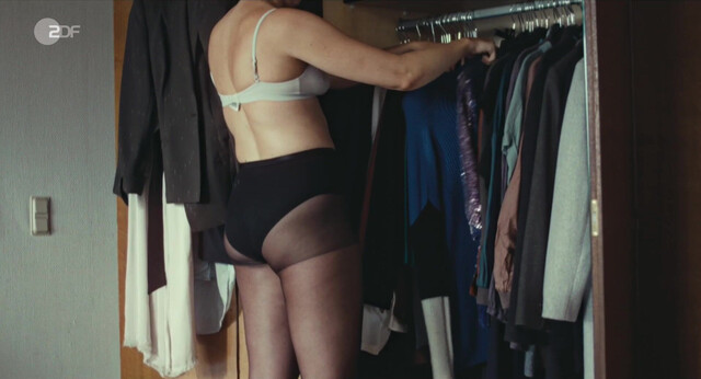 Minna Wundrich nude - Ivo (2024)