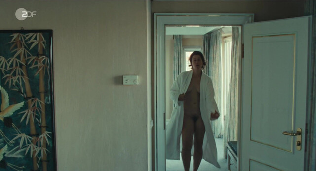 Minna Wundrich nude - Ivo (2024)