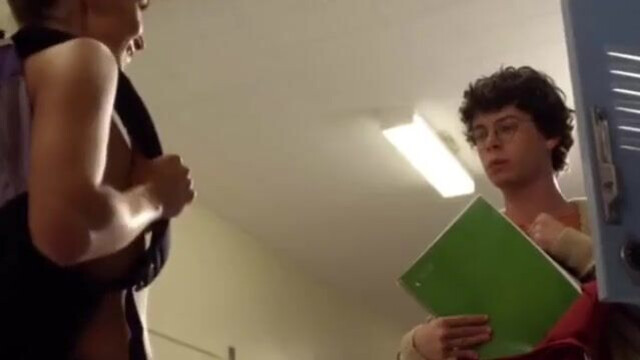 Amber Lancaster sexy - The Hard Times of RJ Berger s01e03 (2010)