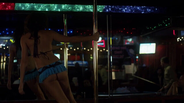 AnnaMaria Demara sexy, Janet Tracy Keijser nude, Red Heaven nude - 200 mph (2011)