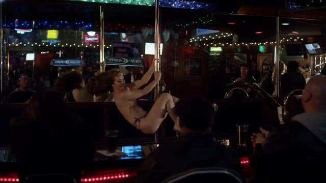 AnnaMaria Demara sexy, Janet Tracy Keijser nude, Red Heaven nude - 200 mph (2011)