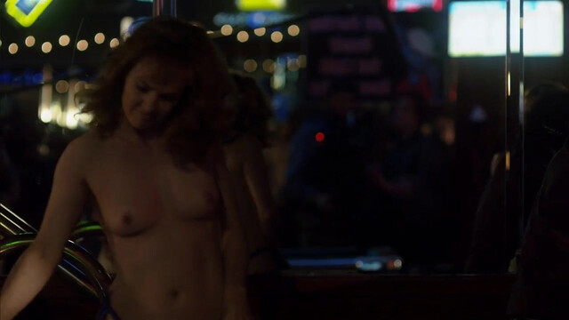 AnnaMaria Demara sexy, Janet Tracy Keijser nude, Red Heaven nude - 200 mph (2011)