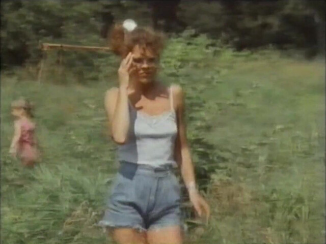 Bonnie Beck nude - Skull: A Night Of Terror (1987)