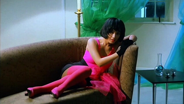 Chingmy Yau sexy, Carrie Ng sexy, Yiu Wai sexy, Madoka Sugawara nude - Naked Killer (1992)