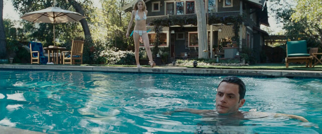 Amber Heard sexy – The Stepfather (2009)