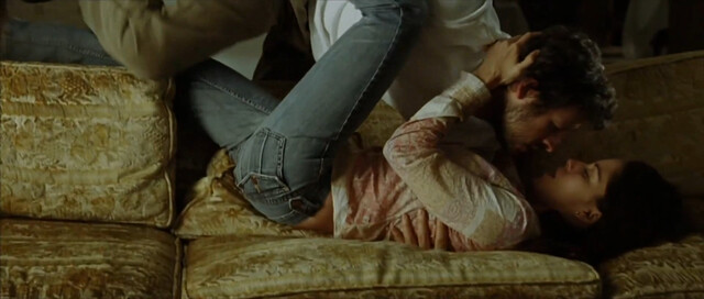 Ana Claudia Talancón sexy – El último justo (2007)