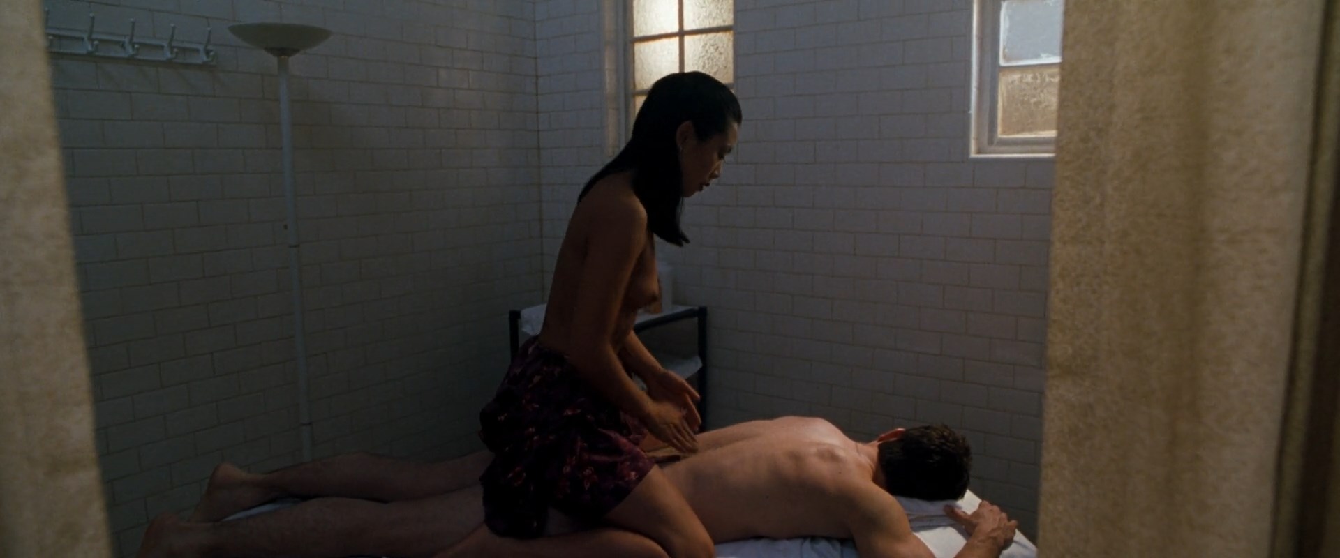 Alice Poon nude – The Corruptor (1999)