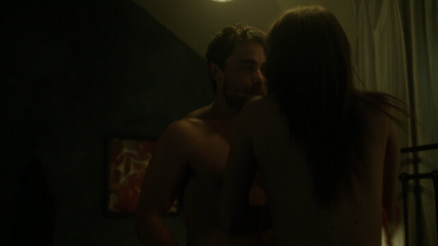 Anna Van Hooft sexy – Witches of East End s02 (2014)