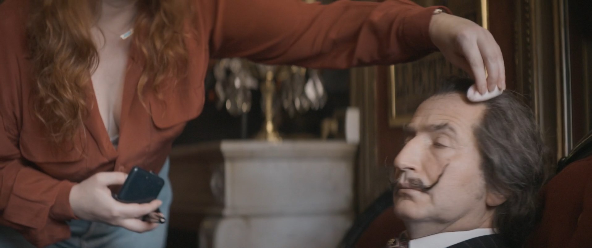 Angélique Pleau sexy – Daaaaaalí! (2023)